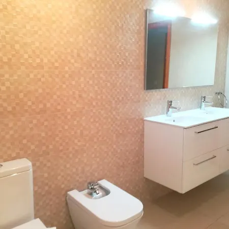 فيلة 3384 Astret