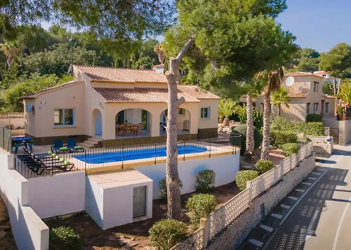 3384 Astret Villa